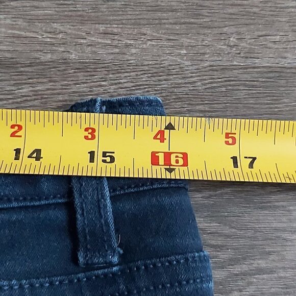 Jones New York Mercer Street Boot Cut Dark Wash Missy Short Jean - Size 12 - Picture 3 of 8